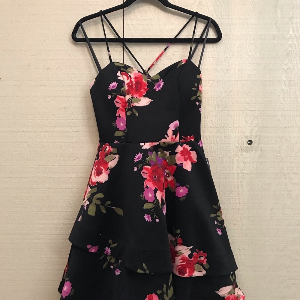 NWT Valentine Double Ruffle Cocktail Floral Spaghetti Strap Dress